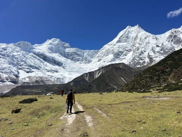 Manaslu Pungen Gompa Trail